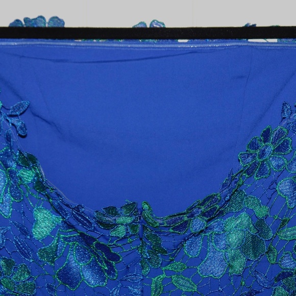 NWT Lovers + Friends Teagan Gown Lace Floral Blue Green Strapless Mermaid Sz LG - Picture 7 of 10